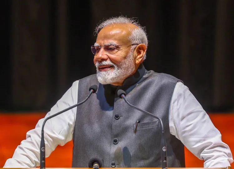 How is PM Modi Recognizing MoS for Advancing India’s Handloom Sector?