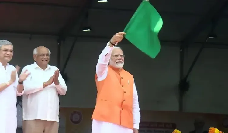 Did PM Modi Inaugurate a Loco Manufacturing Railway Workshop and Flag Off the First 'Made in Dahod' Electric Locomotive?