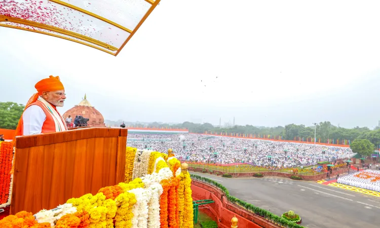 क्या पीएम मोदी ने स्वतंत्रता दिवस पर अपना ही रिकॉर्ड तोड़ा?