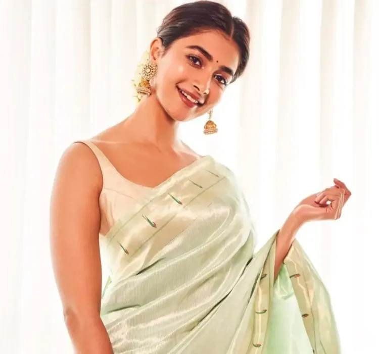 Pooja Hegde Excited About ‘Kanimaa’: My Social Media is Buzzing with Hookstep Re-creations