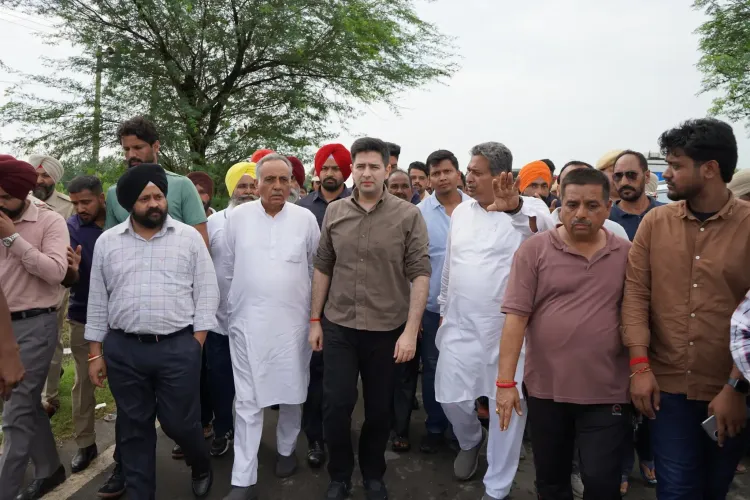 क्या आप सांसद राघव चड्ढा ने बाढ़ प्रभावित गुरदासपुर और दीनानगर का दौरा किया?