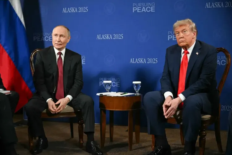 What is happening at the Putin-Trump meeting in Alaska?