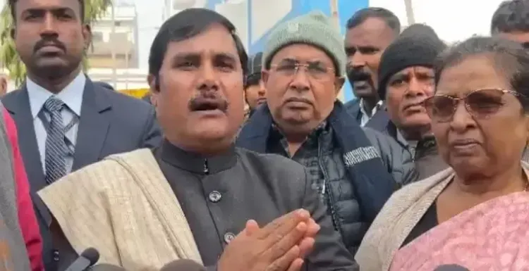 क्या राहुल गांधी ने गैरकानूनी तरीके से दरभंगा कल्याण छात्रावास में प्रवेश किया?