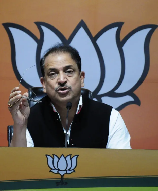 क्या राहुल गांधी का चुनाव आयोग पर आरोप बेबुनियाद है?
