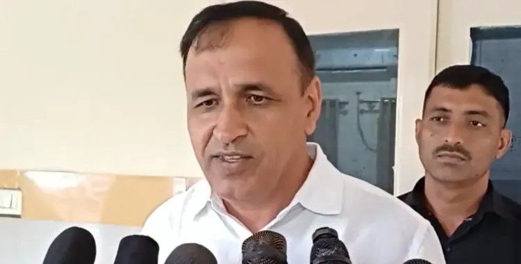 क्या राजस्थान में कांग्रेस सांसद उम्मेदाराम बेनीवाल ने कानून-व्यवस्था पर सवाल उठाया?