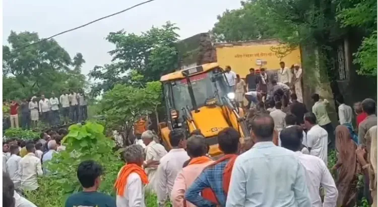क्या राजस्थान के झालावाड़ में सरकारी स्कूल की छत गिरने से 3 बच्चों की जान चली गई?