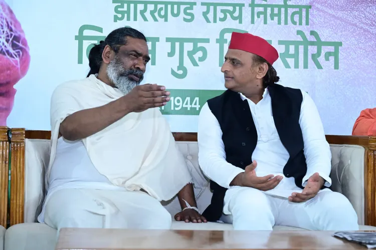 क्या रांची में चुनाव आयोग और भाजपा मिलकर वोटों की हेरफेर कर रहे हैं?