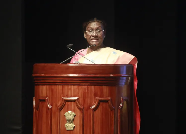 क्या राष्ट्रपति द्रौपदी मुर्मू संघर्ष, सेवा और सादगी की मिसाल हैं?