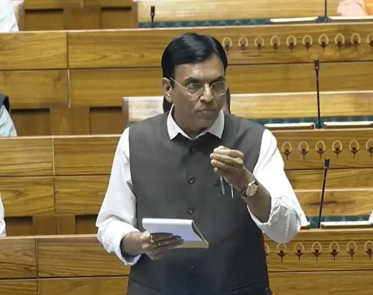 क्या 'राष्ट्रीय खेल प्रशासन विधेयक' और 'डोपिंग रोधी संशोधन विधेयक' लोकसभा में पारित हुए?