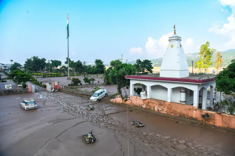 Could Jammu and Kashmir Be Prepared for Thunderstorms and Flash Floods?