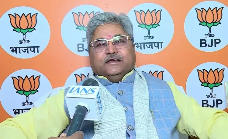 Commitment of Rs 2,500 for Delhi Women: Dushyant Gautam