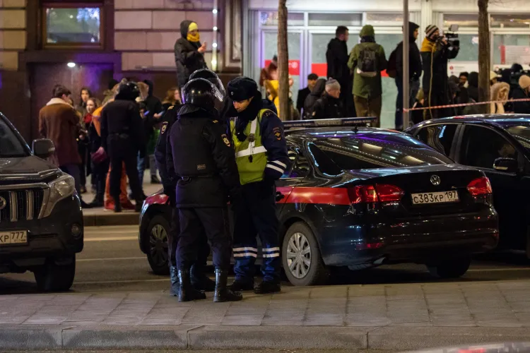 Did Russia Detain a 23-Year-Old Woman Planning a Terrorist Attack on Orders from Ukraine?