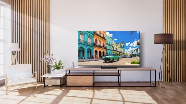 How Did Samsung Electronics Dominate the Indian TV Market in the First Half of 2025?