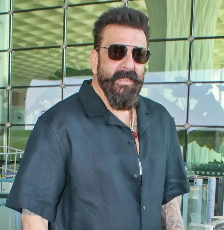 How Does Sanjay Dutt Remember His Father Sunil Dutt on His Birth Anniversary?