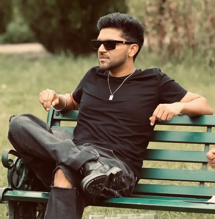 Is Guru Randhawa Targeting Diljit Dosanjh Over ‘Sardaar Ji 3’ Controversy?