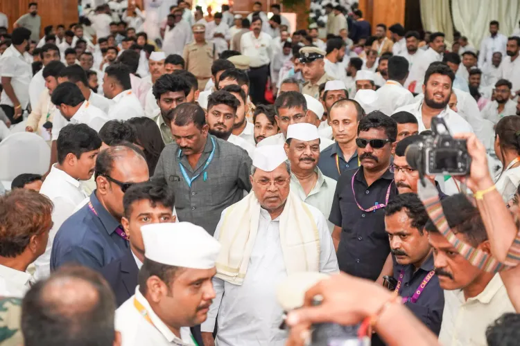 Karnataka CM Siddaramaiah: Savarkar & Golwalkar Criticized Ambedkar's Constitution