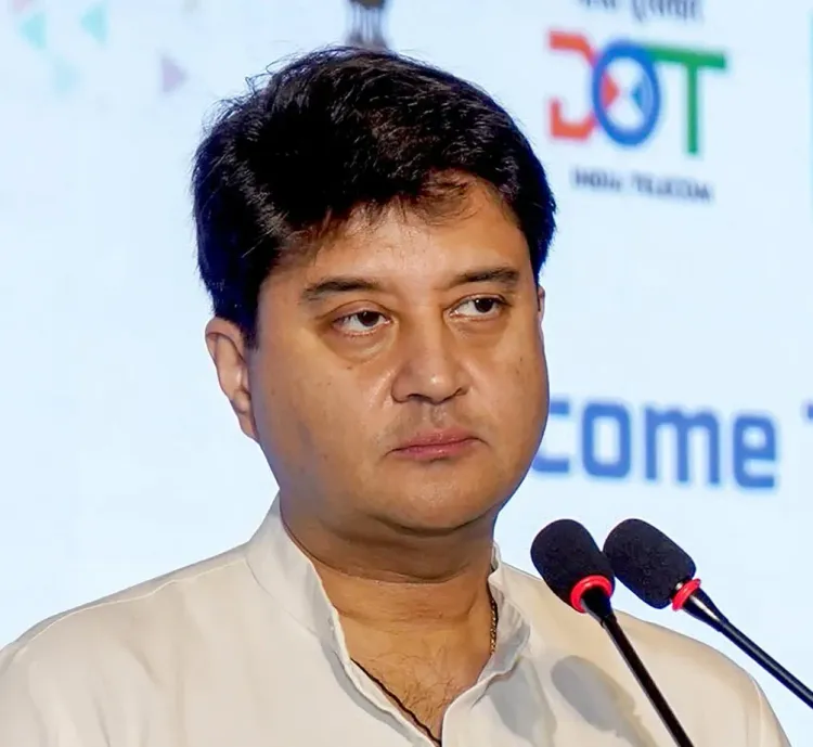 How is Scindia Supporting Tripura’s Pineapple to Become a Global Brand?