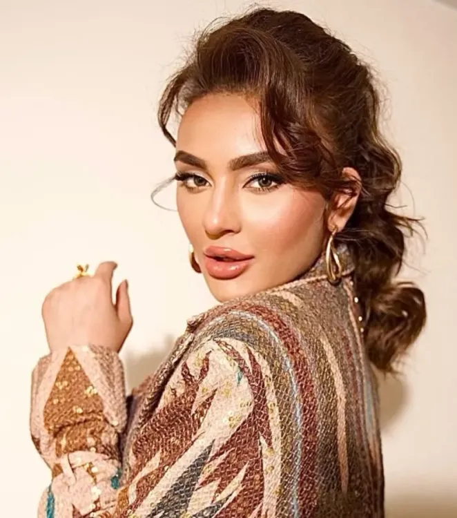 Did Seerat Kapoor’s Grandfather Roshan Taneja Influence Her Acting Career?
