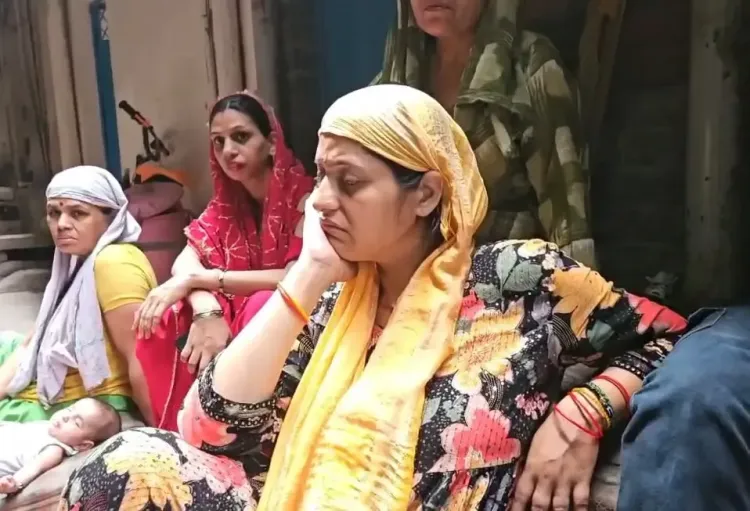 क्या शाहदरा में 19 वर्षीय युवक की चाकू से हत्या हुई?