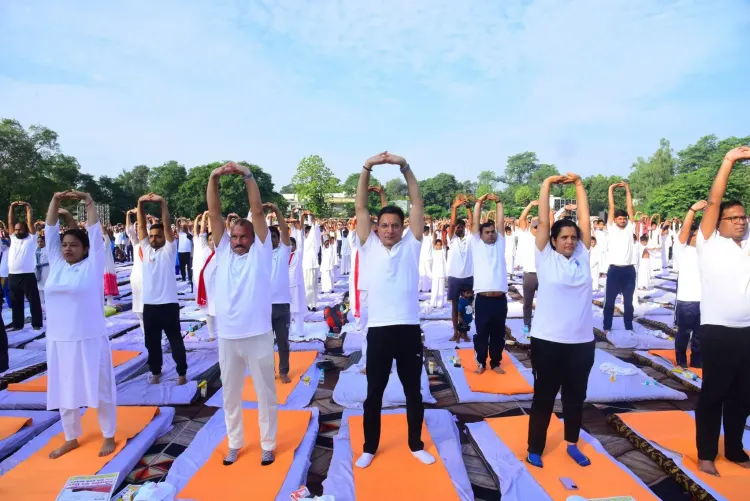 क्या शाहजहांपुर में जितिन प्रसाद ने योग दिवस कार्यक्रम में हिस्सा लिया?