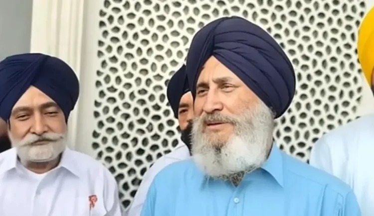 क्या अकाली दल ने श्री दरबार साहिब में लैंड पूलिंग पॉलिसी खत्म होने पर शुक्राना अरदास की?
