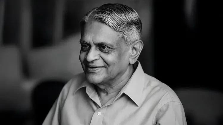 क्या साहसिक एवं मानवीय गुणों से संपन्न थे श्यामाचरण दुबे, जिन्होंने रचना के लिए मूर्तिदेवी पुरस्कार प्राप्त किया?