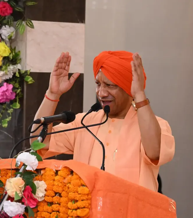 क्या सिख गुरुओं ने अपने बलिदान से सनातन की रक्षा की? : सीएम योगी