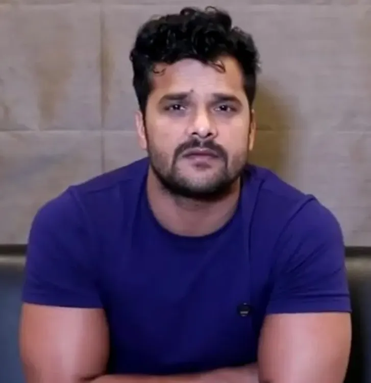 क्या खेसारी लाल यादव ने तेजस्वी यादव से मुलाकात में चुनावी मंशा का इशारा किया?