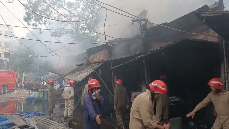 What Caused the Fire That Gutted Six Shops in Delhi's Kotla Mubarakpur Market?