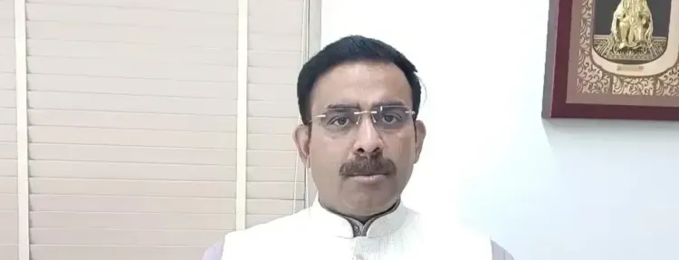 क्या सोशल मीडिया के दुरुपयोग पर रोक संभव है? भाजपा नेता परिणय फुके ने सराहा