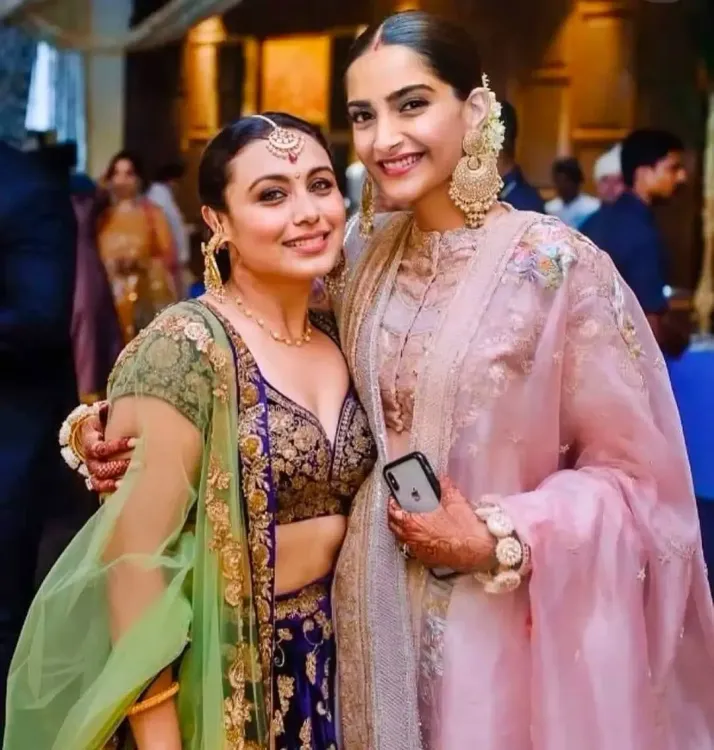 Sonam Kapoor Sends Love to Rani Mukerji on Her Birthday