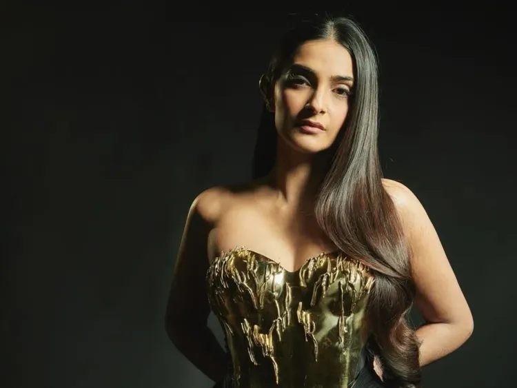 Is Sonam Kapoor Attending the Wimbledon Gentlemen's Finals in London?
