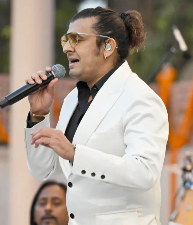 Why is Sonu Nigam Banned from Kannada Film Industry Events?