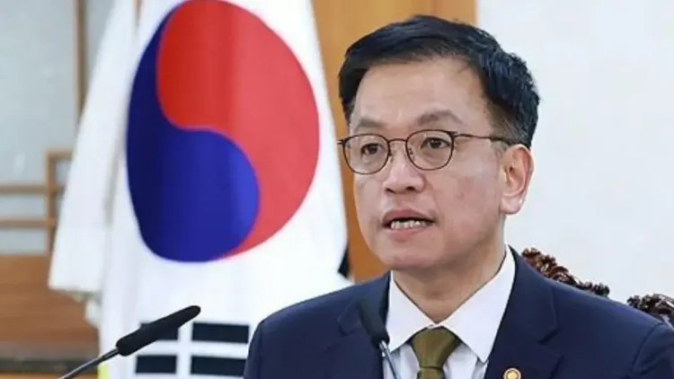 South Korea: Interim Leader Choi Sang-mok Commits to Ensuring State Stability