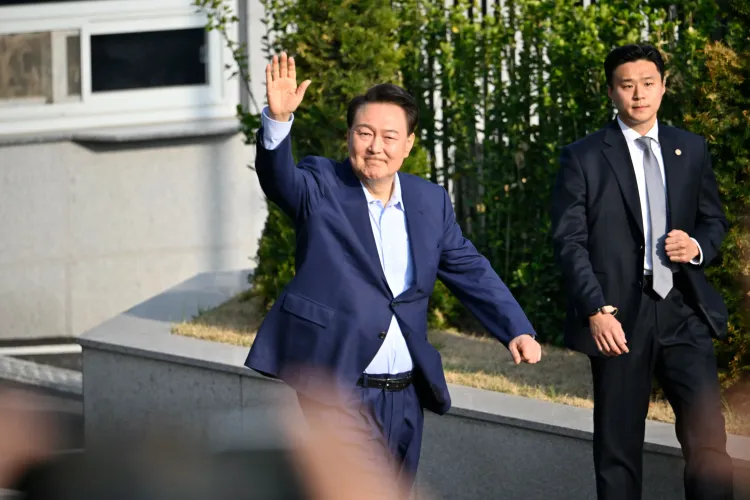 South Korea: Former President Yoon Relocates to Private Residence One Week Post-Ouster
