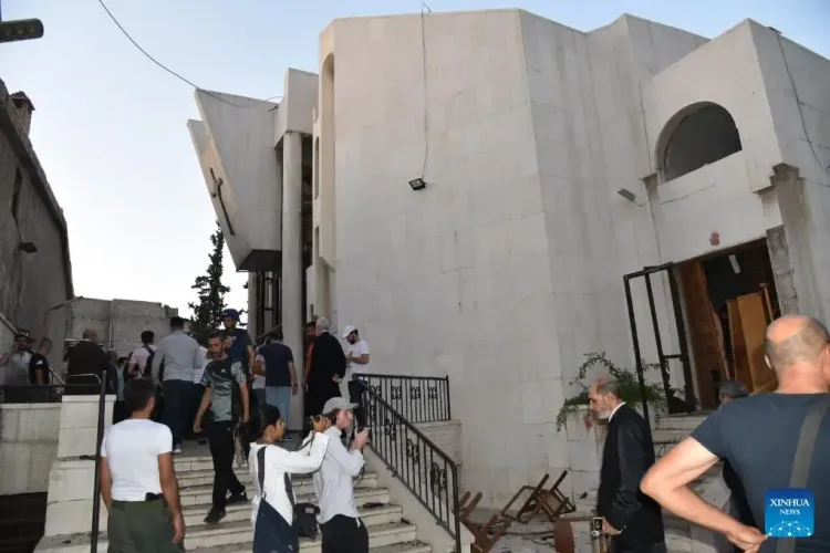 What Happened During the Suicide Bombing at a Damascus Church?