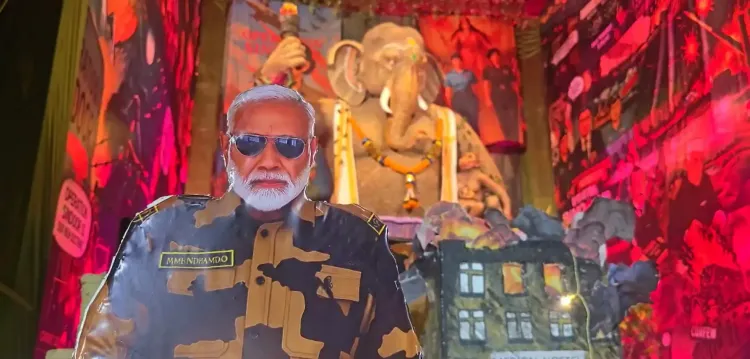 क्या सूरत के गणेश पंडाल में पहलगाम आतंकी हमले और ऑपरेशन सिंदूर का प्रदर्शन हो रहा है?