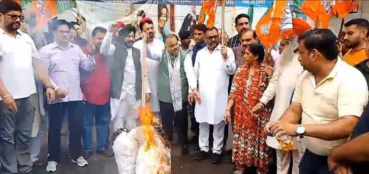 क्या तरुण चुघ ने राहुल गांधी को घुसपैठियों का सरगना बताया और माफी मांगने को कहा?