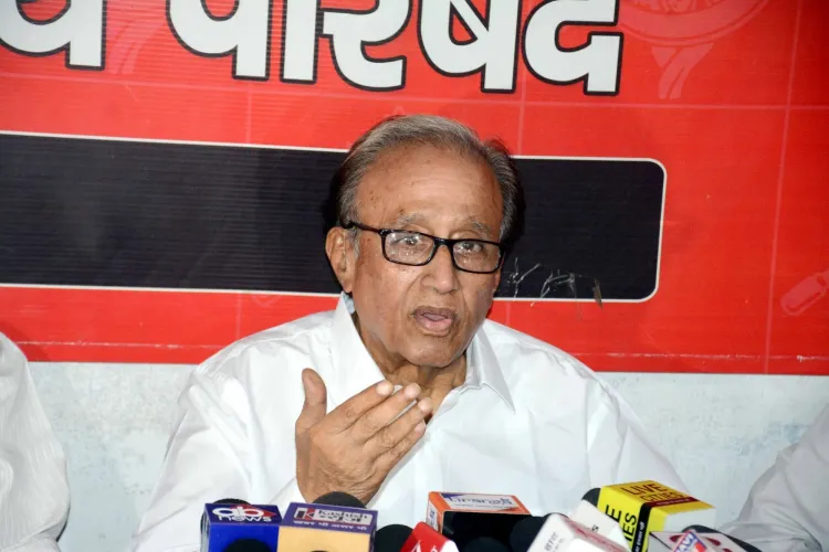 क्या तेलंगाना के वरिष्ठ भाकपा नेता सुधाकर रेड्डी का निधन देश के लिए एक बड़ा नुकसान है?