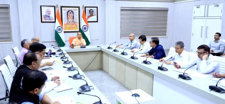 क्या त्योहारों पर उल्लास और सौहार्द बना रहेगा? भड़काऊ गतिविधियों पर सख्त कार्रवाई की जाएगी: योगी आदित्यनाथ