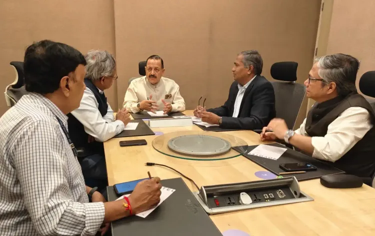 Union Minister Commends the Impact of CSIR Labs in Hyderabad on Drug Discovery and Genetic Diagnostics