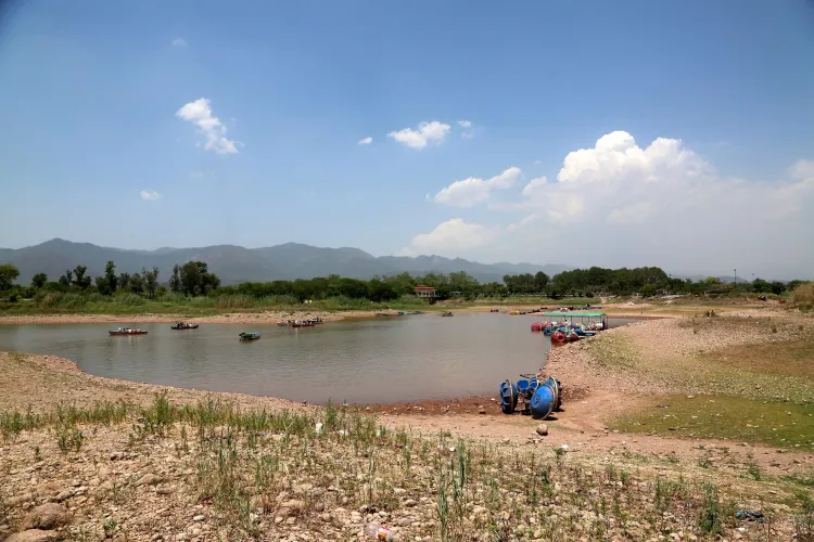 Is Unregulated Groundwater Extraction Threatening Pakistan’s Environmental Stability?