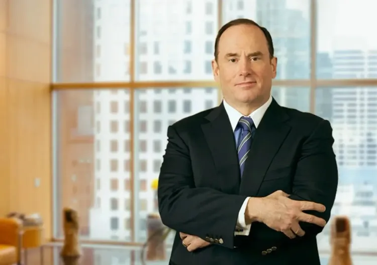 What Did the US Navy Secretary Discover at HD Hyundai Heavy and Hanwha Ocean?