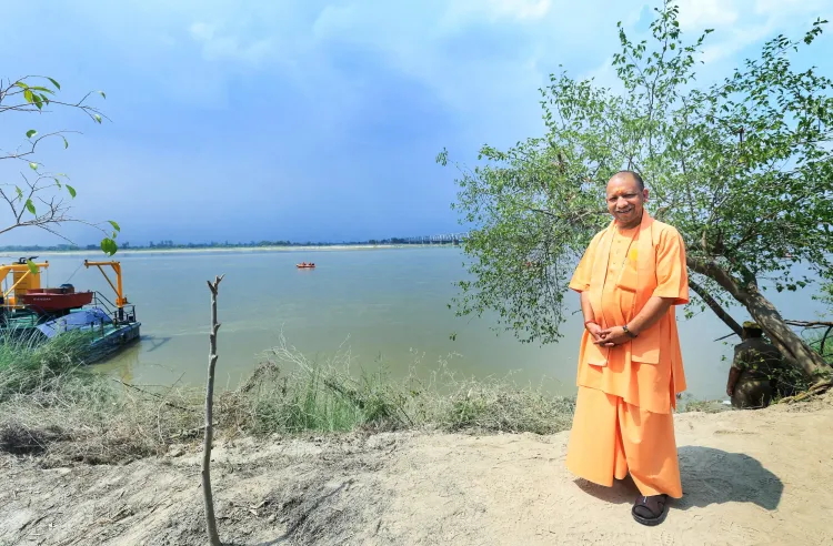 क्या उत्तर प्रदेश में बनेगा नया रिकॉर्ड, 37 करोड़ पौधे लगेंगे?