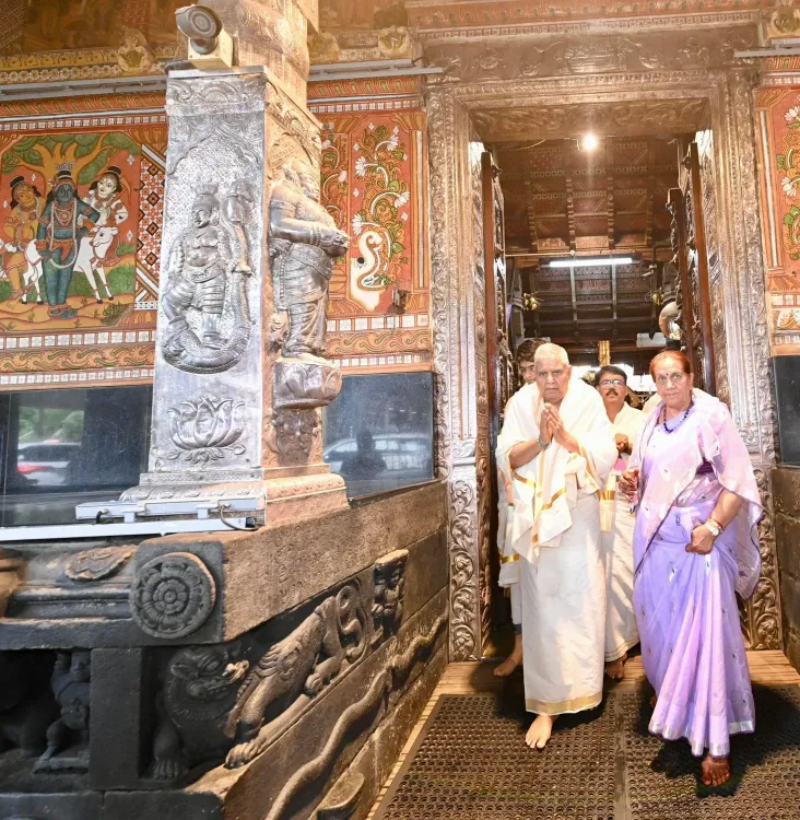Did V-P Jagdeep Dhankhar Offer Prayers at Guruvayoor Temple in Kerala?