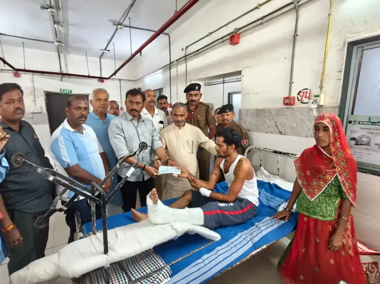 What Assistance is Provided to Victims of the Vadodara Bridge Collapse?