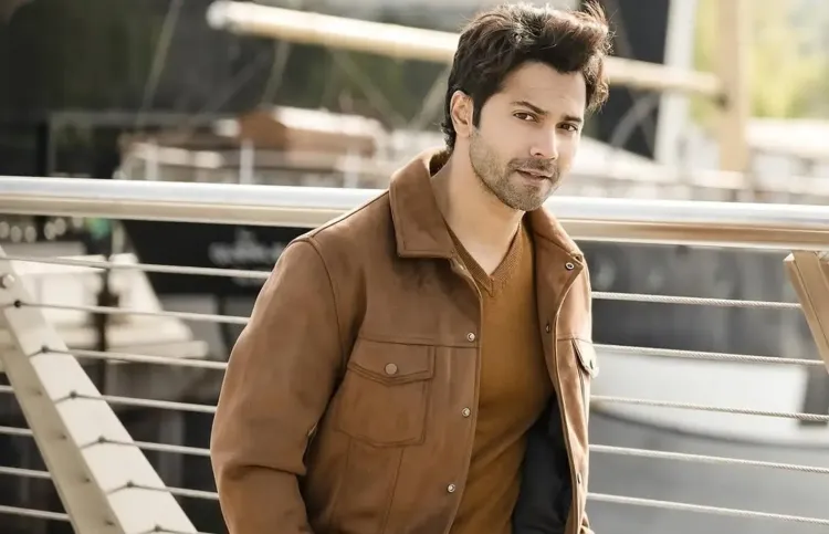 क्या वरुण धवन ने जवानों संग किया 'नकल पुश-अप' चैलेंज, जो हुआ वायरल?