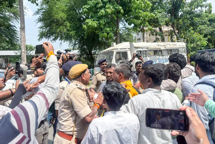 Why Did Patna Police Use Lathi-Charge on Jan Suraaj Workers?