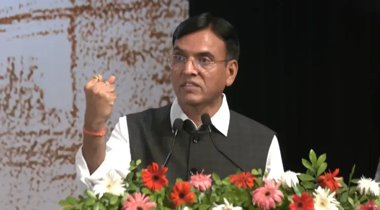 क्या 'विकसित भारत' तभी बनेगा जब युवा फिट, सशक्त, संस्कारी और राष्ट्रभक्त होंगे? : मनसुख मांडविया