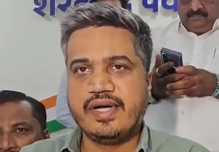 क्या चुनाव आयोग विपक्ष के सवालों का उत्तर देने में असमर्थ है? : रोहित पवार